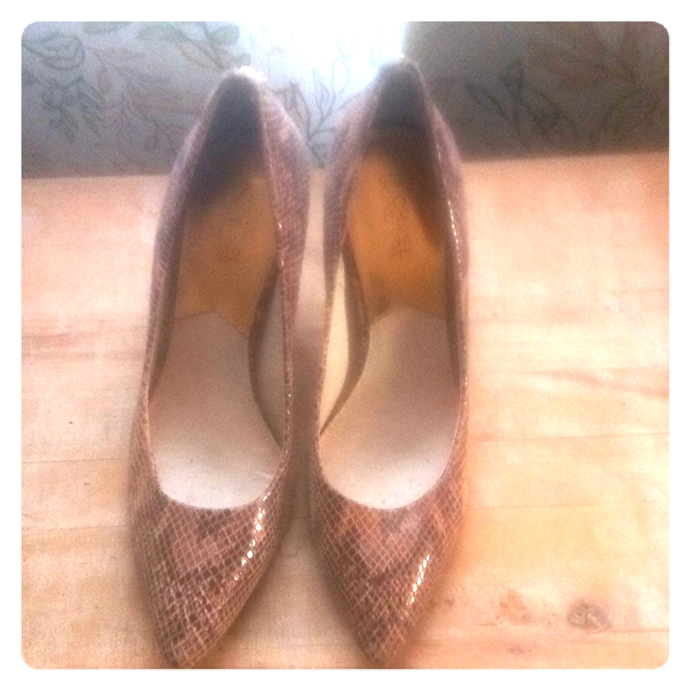 Michael Kors ladies size 10